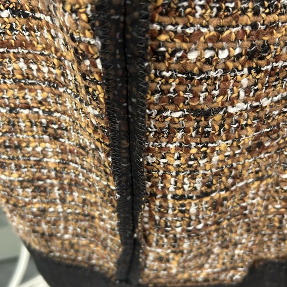 D&G tweed work shift dress - Picture 3 of 10